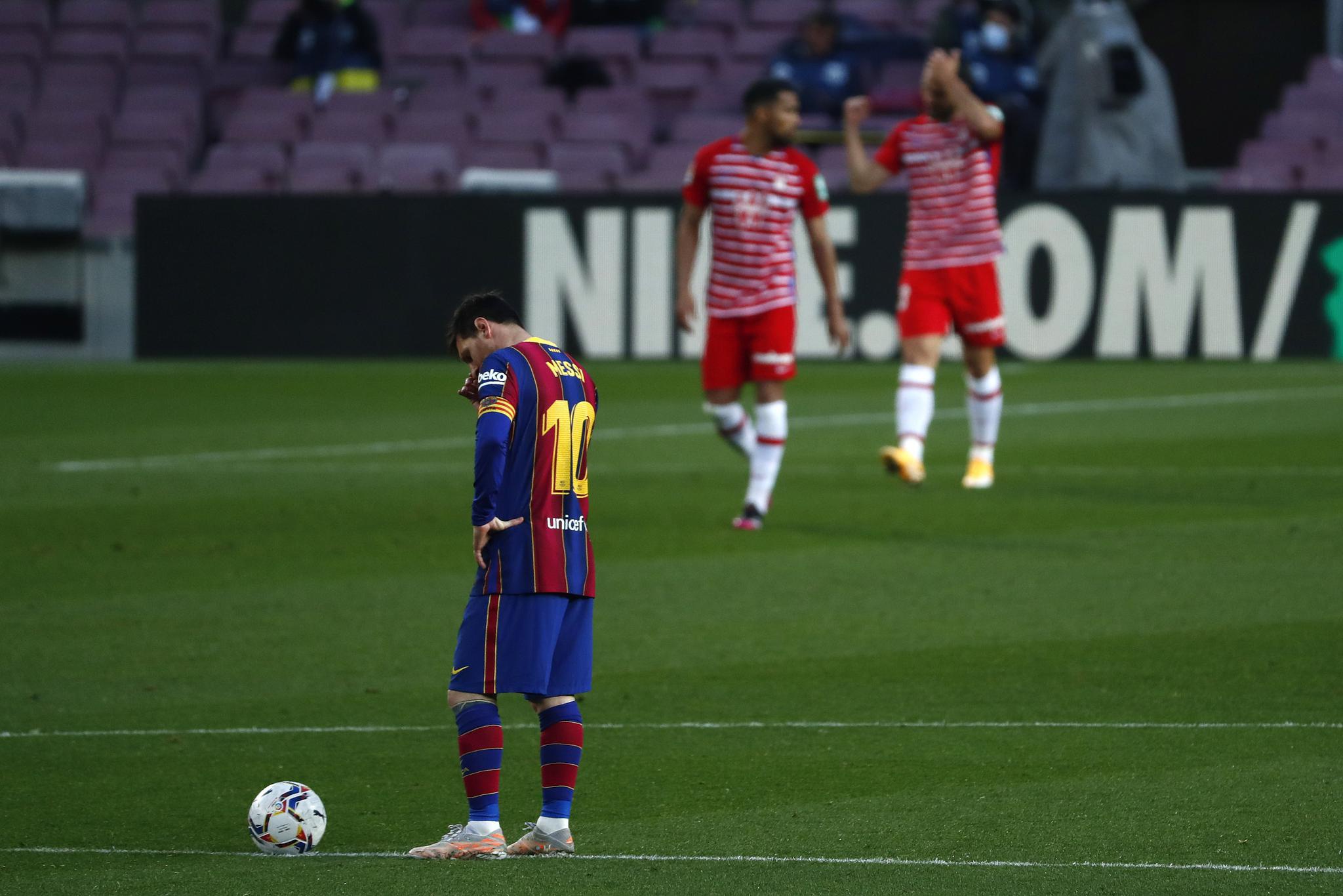 梅西爆冷击败巴塞罗那，战术调整引爆全场！