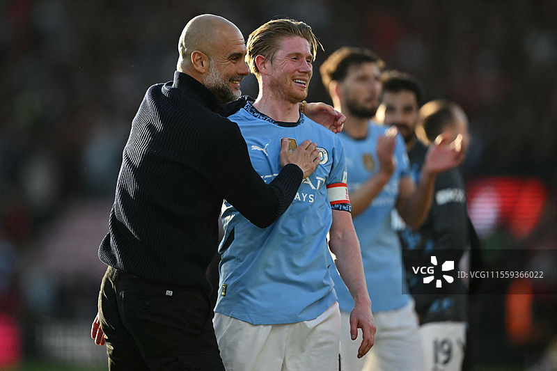 德布劳内迎来三赛季出色发挥，巴黎圣日耳曼观众热烈欢呼！的简单介绍